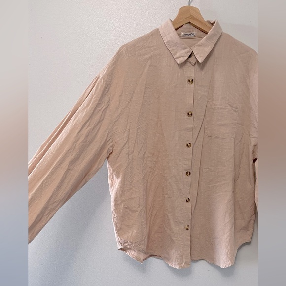 Textured Long Sleeved Button up shirt - Picture 3 of 3
